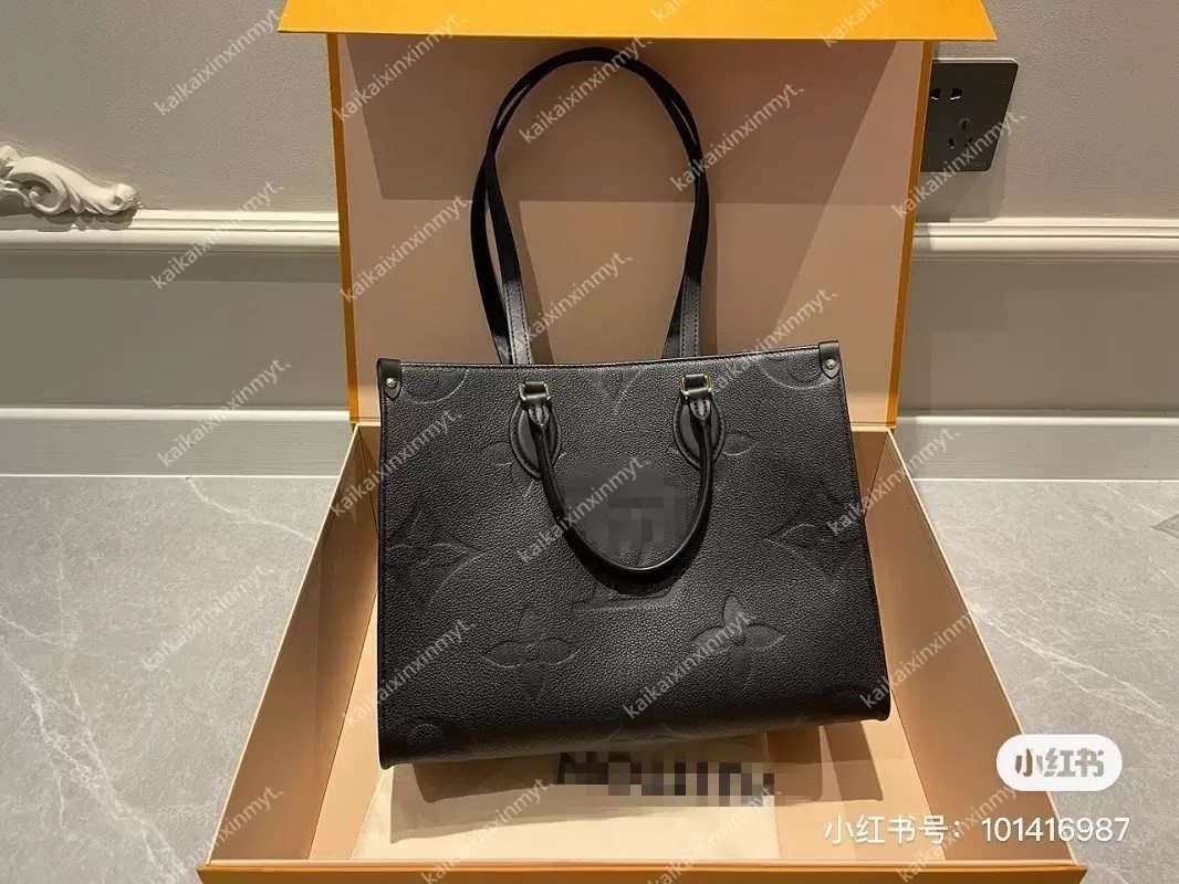 

Onthego Large Capacity Totes luxurys designers bags womens handbags purse flower tote bag ladies Casual tote PVC leather, Black