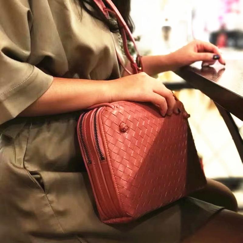 

Evening Bags 2022 Ladies Leather Messenger Bag Luxury Designer Brand Sheepskin Woven Large Capacity Double Zipper Shoulder Purses, Black