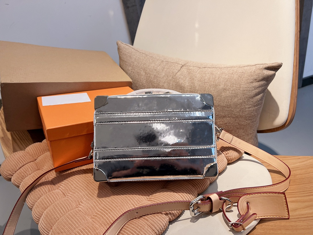 

Designer Bag PU Leather Small Case Luxury Shoulder Messenger Bag Unisex, Blue