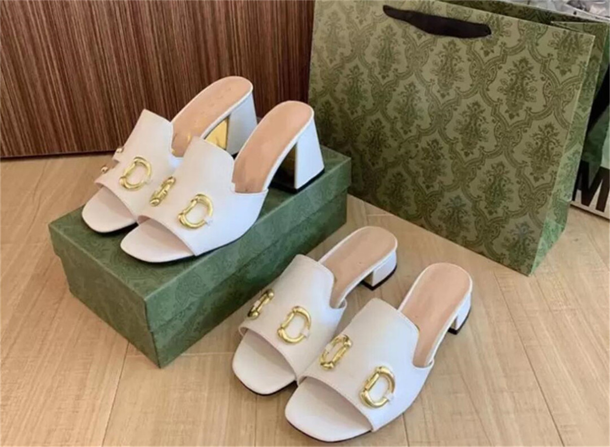

2022 Summer Beach slipper fashion leather Metal buckle designer Women Shoes cowhide Red Green Thick heel Sandals lady letter Half High heels Large, 08