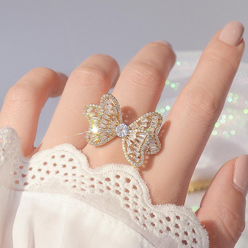 

Cluster Rings Ins Super Exquisite Full Zircon Bowknot Ring For Women Open Design Bling Crystal Daily Temperament Bijoux PendantCluster