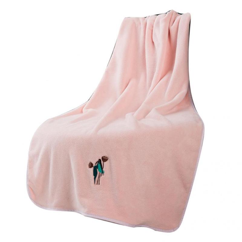 

Bandanas Water Absorption Unisex Antique Embroidery Bathrobes For Swimming Pool