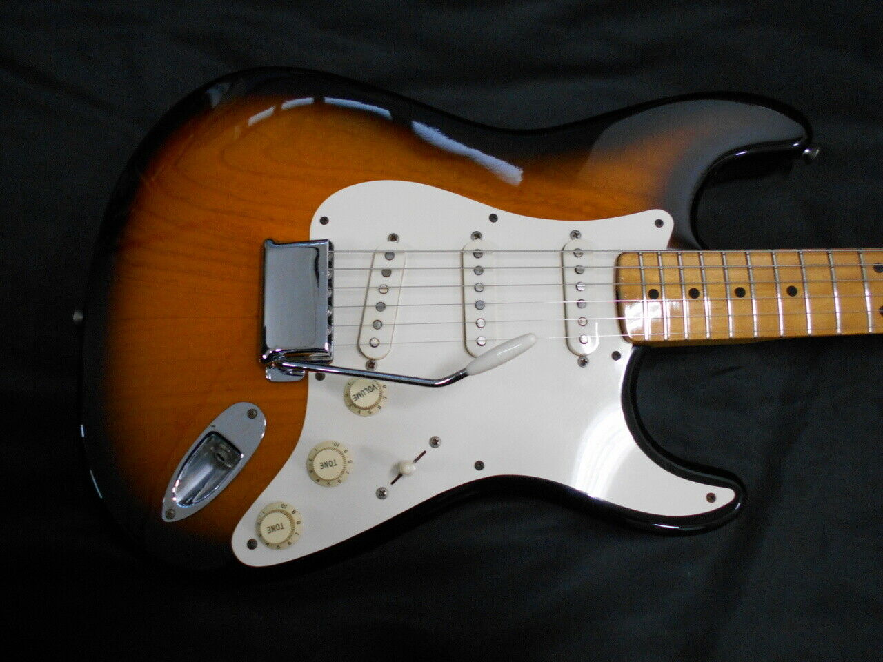 Custom Shop 1954 St 2-Color Sunburst electric guitar-image-759956346