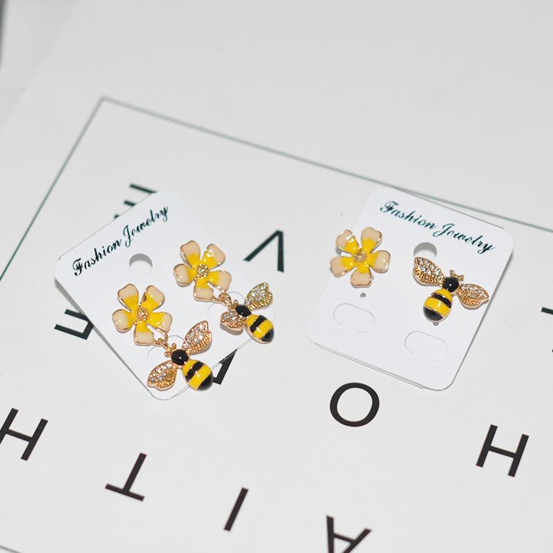 

Dangle & Chandelier Flower Bee Delicate Earrings, Sweet Cut,female,Fashion Jewelry Parts Wholesale,JX135