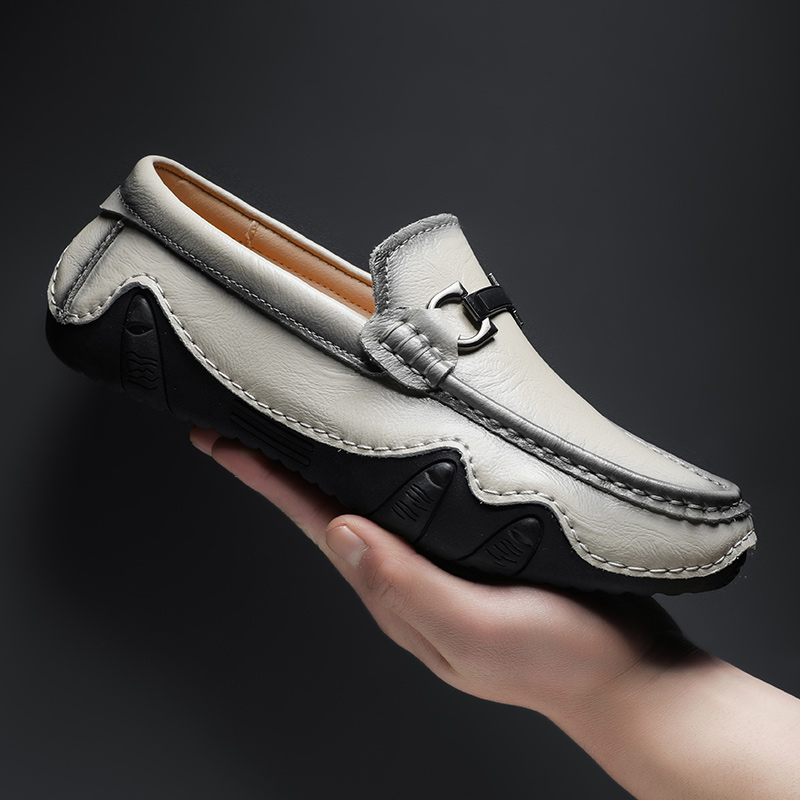 

New Loafers Men Big Size Leather Moccasins Casual Shoes Outdoor Mens Driving Shoes Slip on Men Lazy Shoes Leisure Walk Moccasins, Black
