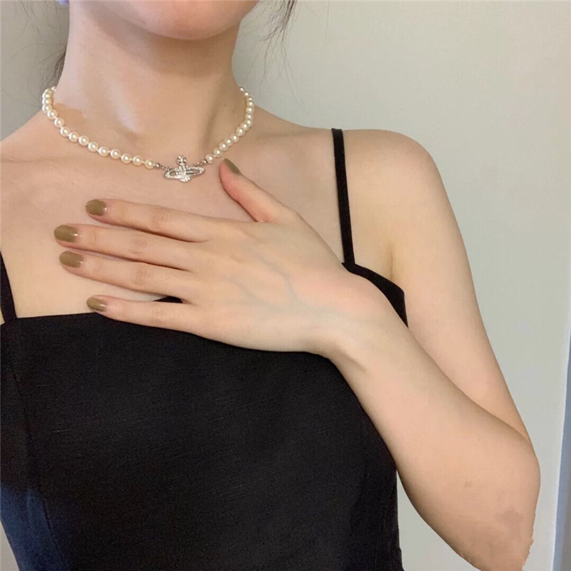 

New Fashionable female necklace brand Hot Pearl Chain Planet Necklace Saturn Satellite Clavicle Punk Atmosphere
