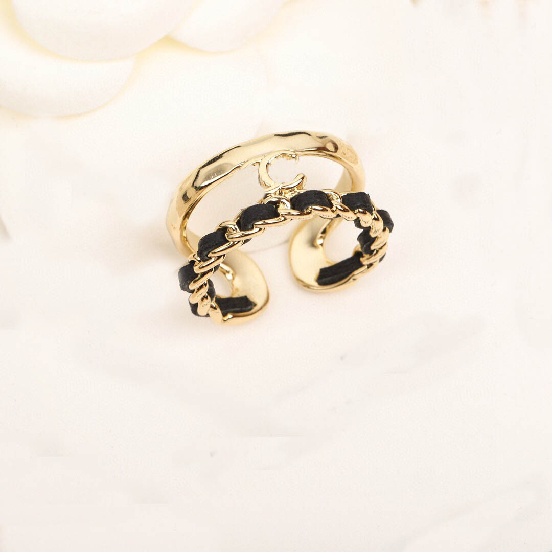 

2022 Top quality Charm opended ring with genuine leather hollow design for women wedding jewelry gift have stamp box PS7613