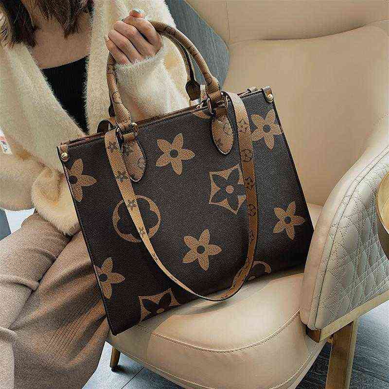 

Factory Online Export Designer Brand Bags Tote Women 2022 New Printed Shopping Portable Large One Shoulder Capacity Women's Fashion Trendy, Coffee