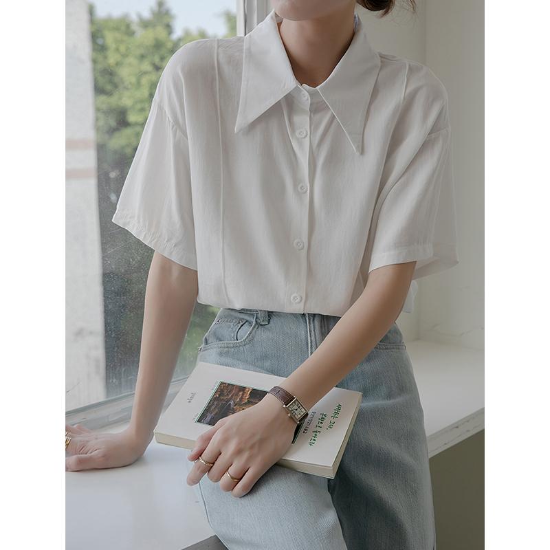 

Women' Blouses & Shirts Young Girl Casual White Color Women Short Sleeve 2022 Summer Button Up Shirt Chiffon V-Neck Office Ladies Tops Blou