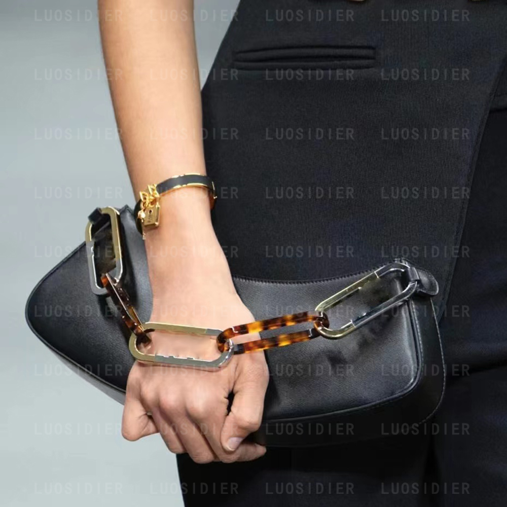 

OLock Swing Black leather pouch Baguette shoulder bags oval F OLock tortoiseshell chain genuine leather Luxurys Designerhandbag purse wallet purse top quality 23
