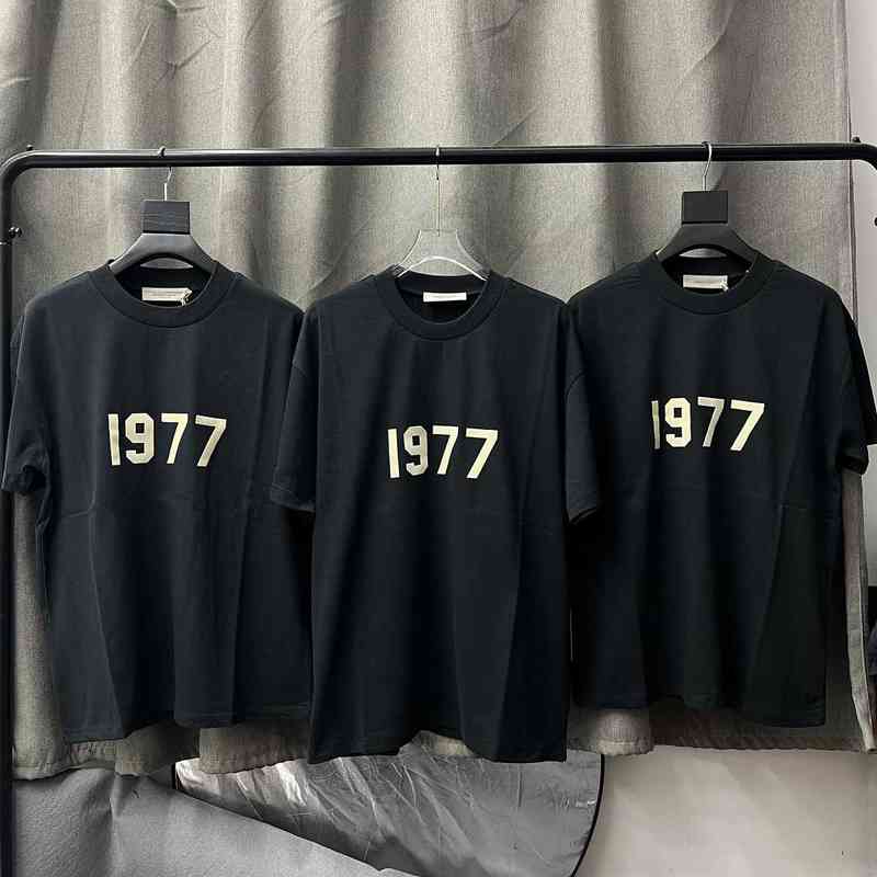 Fashion Essentials Designer Couples t shirts Erty Fog Season 8 Double Line High Street 1977 Flocking Digital Print Short Sleeve Trendy T-shirt Te