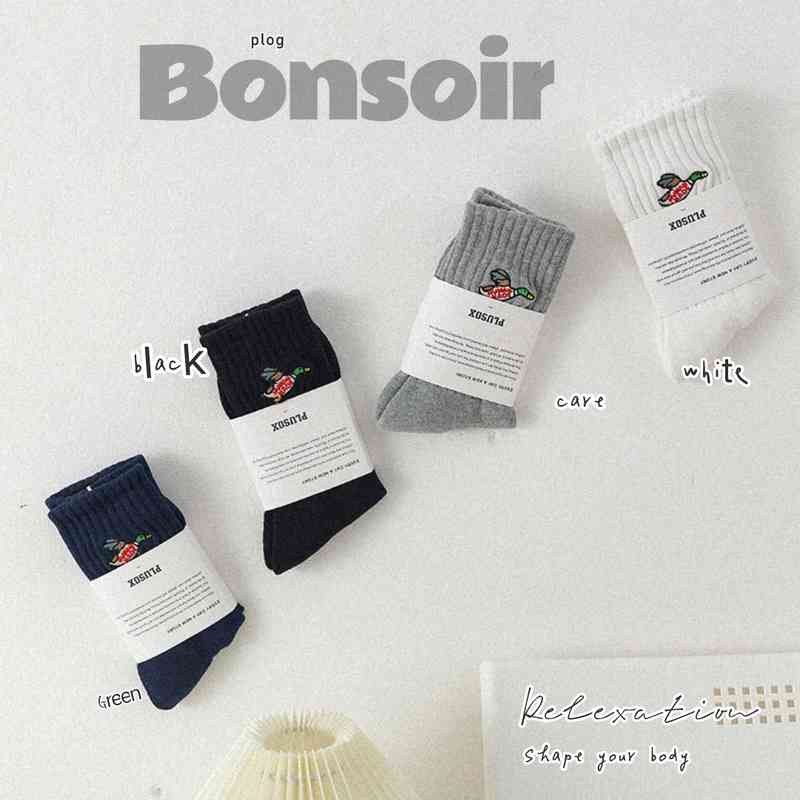

Human Made Yu Wenle's Same Children's Middle Tube Net Red Embroidery Duck Towel Bottom Men's Cotton Socks Stockings, Black