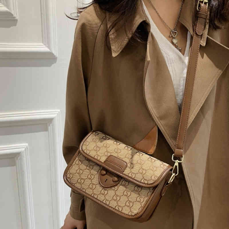 

printed sling one shoulder bag women's Bag Messenger small square winter new canvas underarm saddle Purses_1R40, Brown