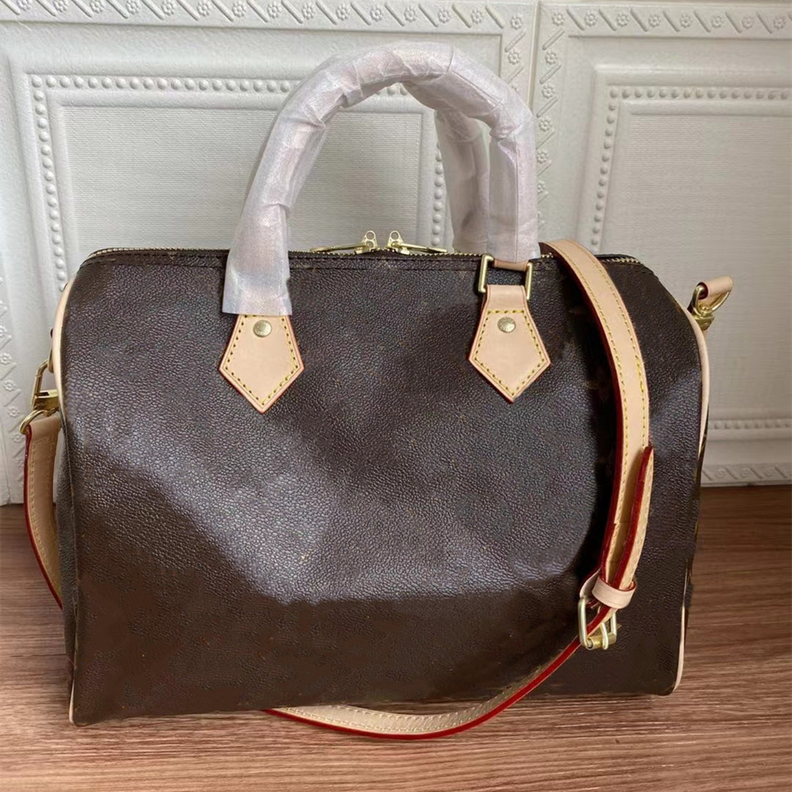 

Designer Handbag Luxurys Bags Shoulder Boston Classic Pillow Bag Crossbody Fashion Bucket Oxidation Leather Handbags Big Tote, White checkerboard