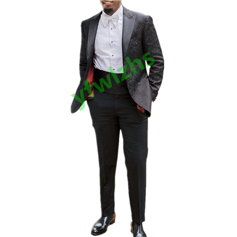 

Handsome Embossing Groom Tuxedos Peak Lapel Groomsmen Man Suit Mens Wedding/Prom/Dinner Suits Bridegroom Jacket Pants Tie B216, Same as image