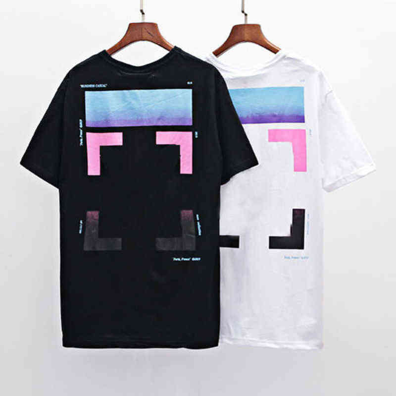 

Designer Mens Classic Fashion t Shirts Brand Cotton Luxury Short Sleeves Tees Back Rainbow Gradient Arrow x Summer T-shirts Women White Black Tops Shirt Euro Size 9mp7