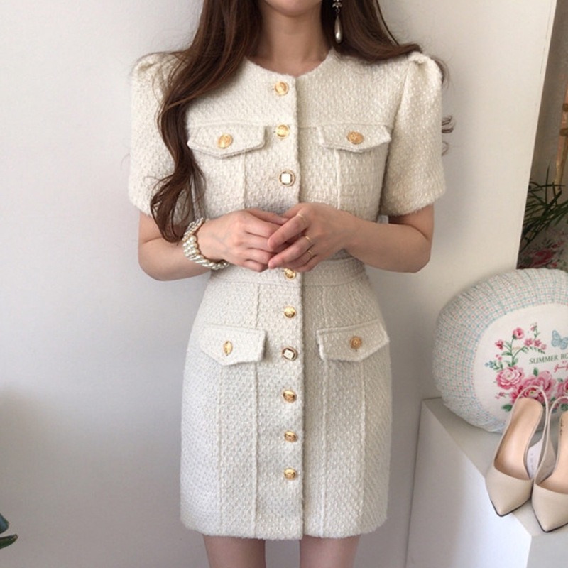 Casual Dresses Round Neck Chic Metal Buckle Slim Fit Shortsleeved Dress Women Detail Pocket Patched Tweed Dress-image-754188287