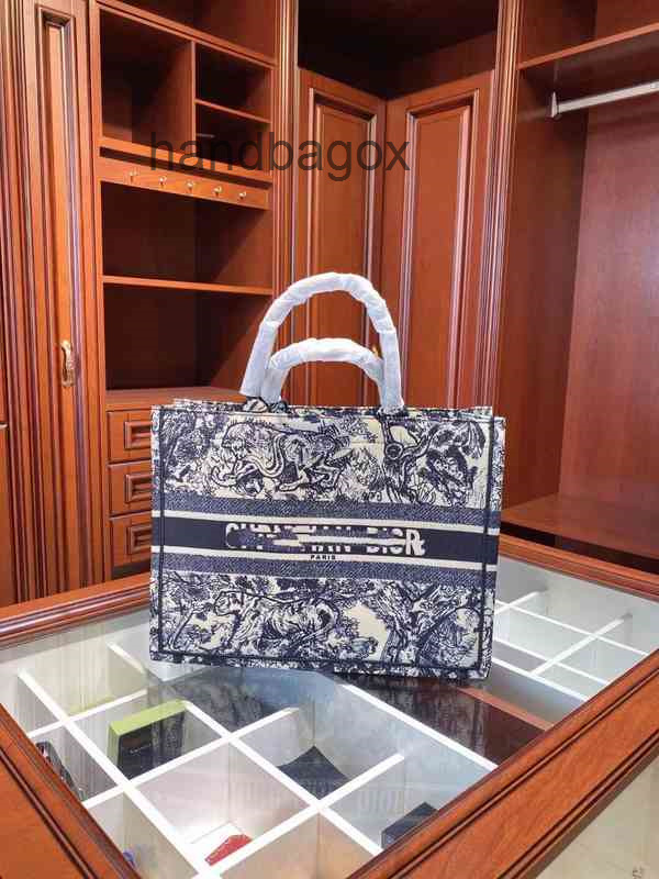 

Bags designer Handbags Chris//tian'ssD Store Queen 2022 Tote Bag Red Tiger Embroidery Capacity Shopping Letter VQAG, Large size