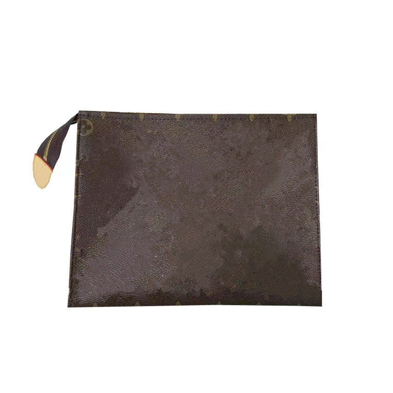 

Top Quality Luxurys Design Waterproof Cosmetic Bag 26cm Protection Makeup Clutch Women Men PU Leather Travel Toiletry Pouch For Woman With Dust Bags