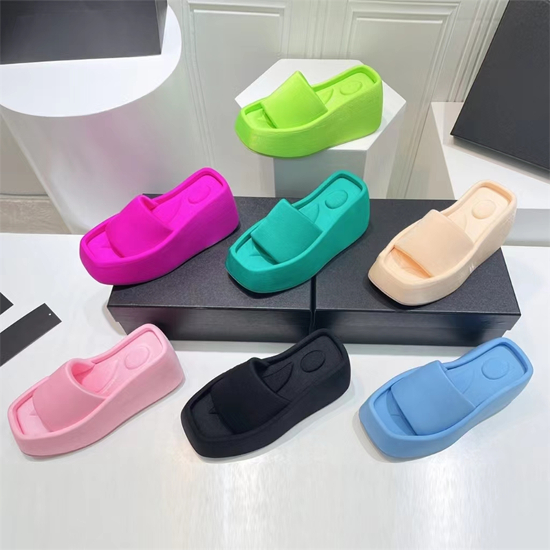 

Women Designer Slippers Sandals High Quality Designers Sandal Beach Slide Fashion Shoes platform wedge rainbows summer brands dearfoam Rubber Beach Size 35-40