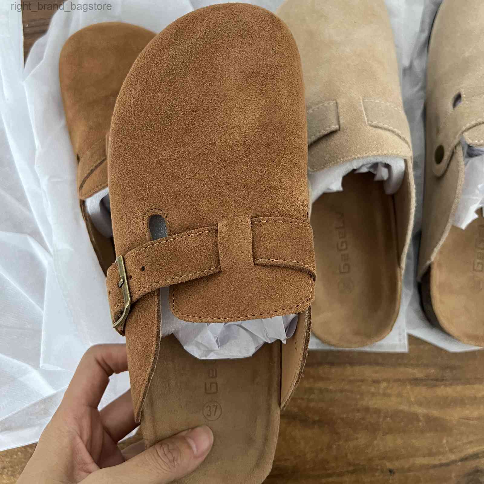 

2022 Spring Women's Closed Toe Slippers Cow Suede Leather Clogs Sandals For Women Retro Fashion Garden Mule Clog Slides 35 39 W220808, Beige