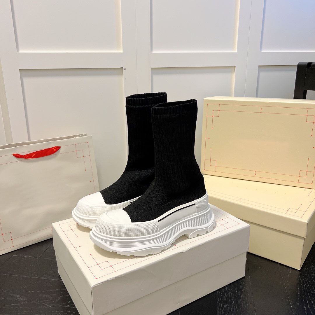 

Newly arrived top arena sock shoes sneakers Suitable for all seasons trainers speed shoe boots women trainer luxury Increase in height body beauty runners loafers, Box