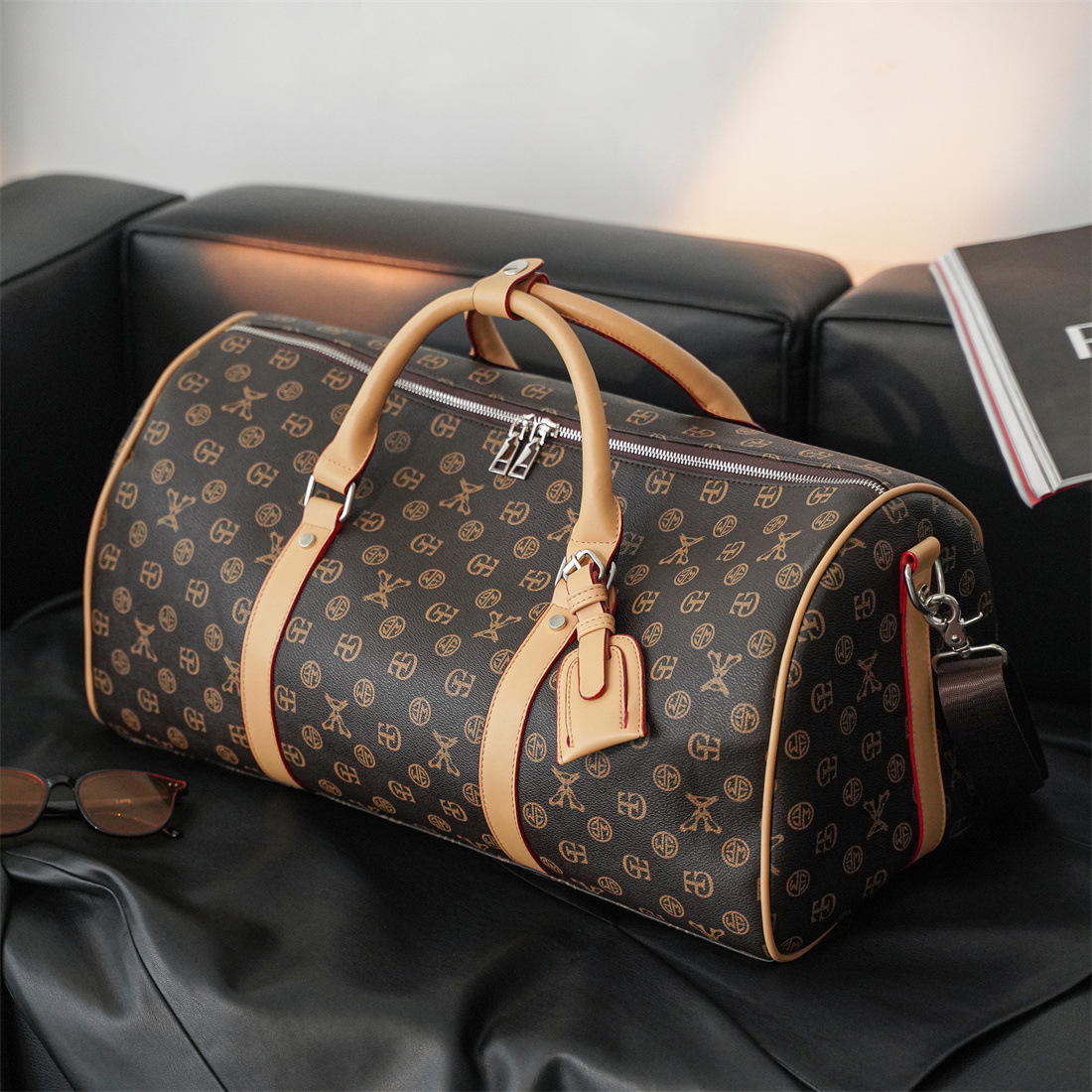 Haute qualité dégradé mode voyage sac hommes femmes duffle cuir bagages sacs à main grande capacité sport multicolore filles garçons sacs à dos