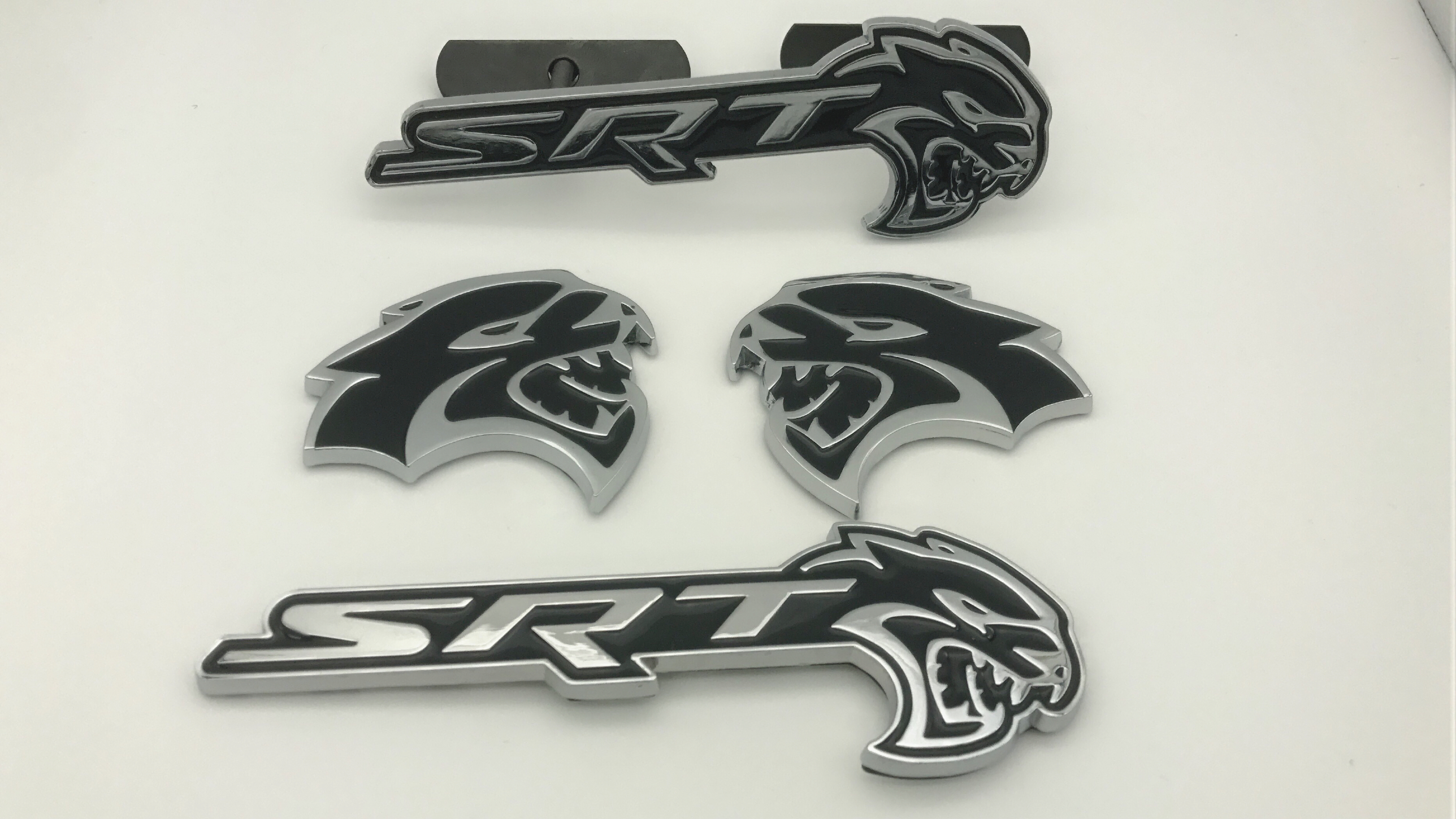 

4PCS Black HELLCAT Emblem Badge Sticker Decal Metal Fit for Challenger SRT charger