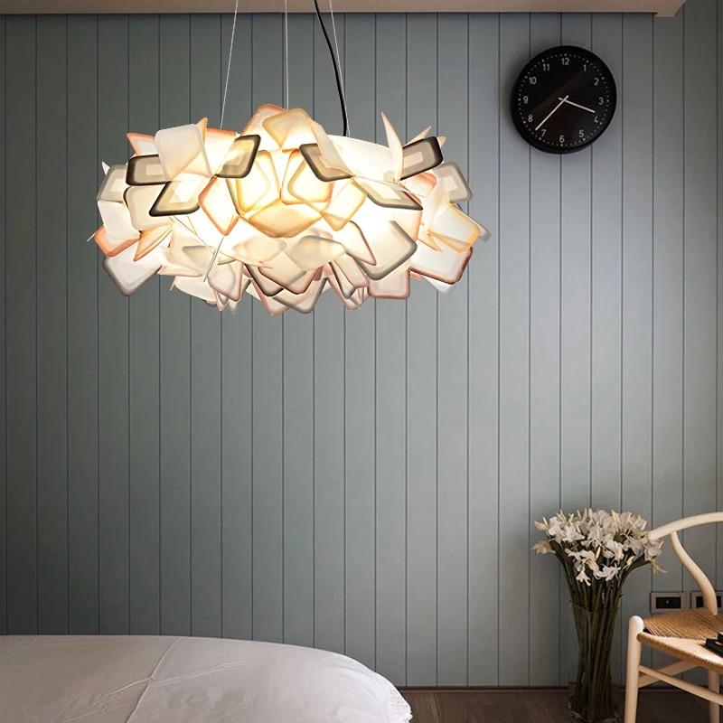 

Pendant Lamps Post Modern Creative Art Special Shaped Acrylic Chandelier Fashion Living Room Decoration LED Lightings