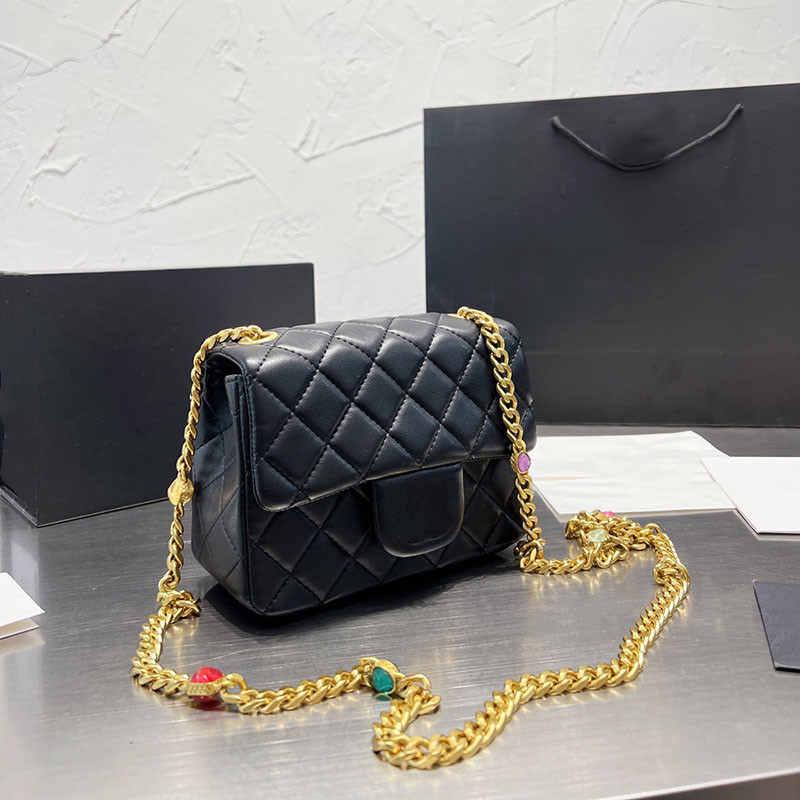 

Designer Bag Chains Shoulder HandBags Crossbody Bags Flip Totes High Quality Ladies Girls Classic Lambskin Diamond Gold Chain Makeup Deluxe Square Bag 18cm, Black