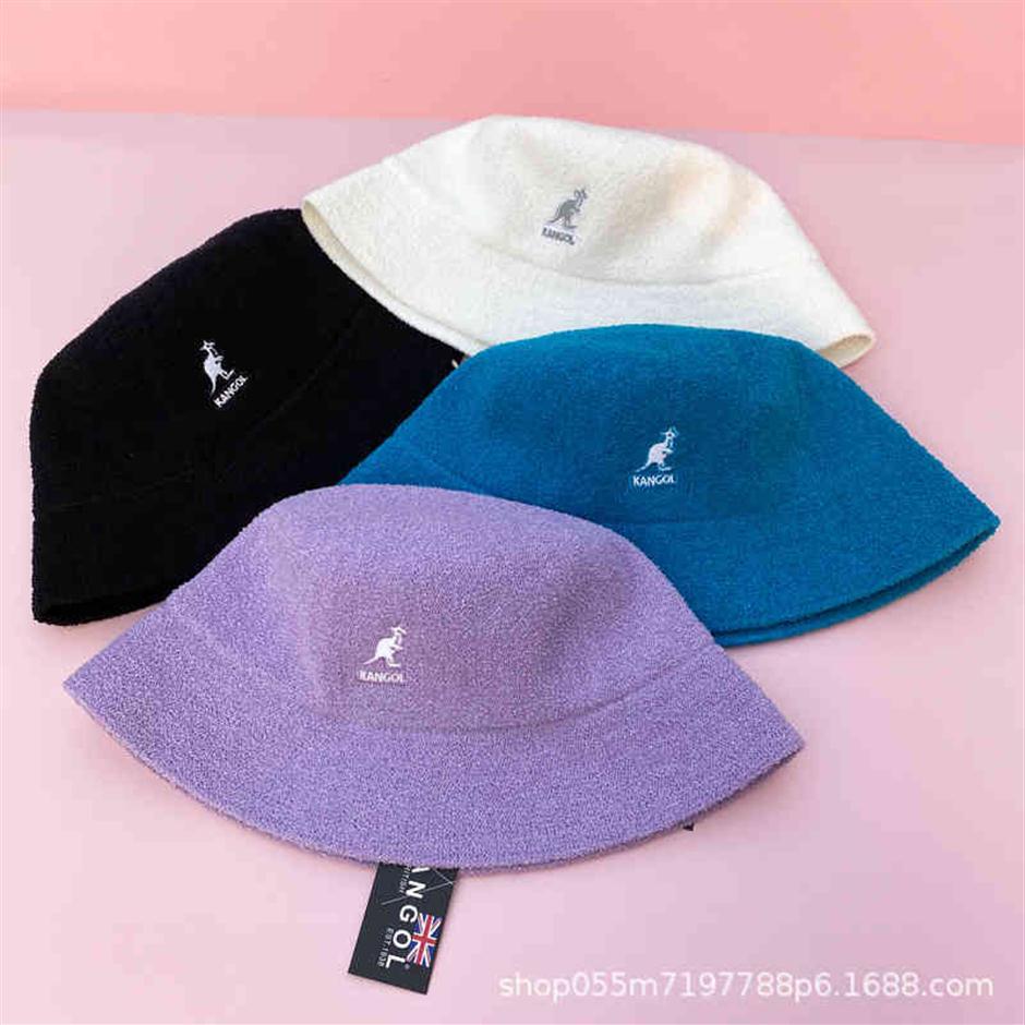 

Kangol Kangaroo Towel Flat Top Fisherman's Mesh Basin Men's and Women's Bermuda Bucket Hat241O, Red