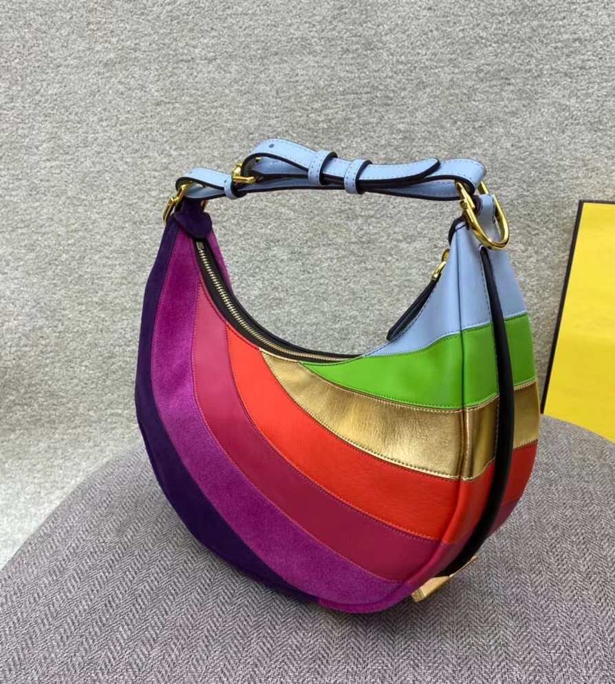 

High Quality half moon Crescent bag bottom metal LOGO underarm bag adjustable strap shoulder tote graphy Silver Hardware, Customize
