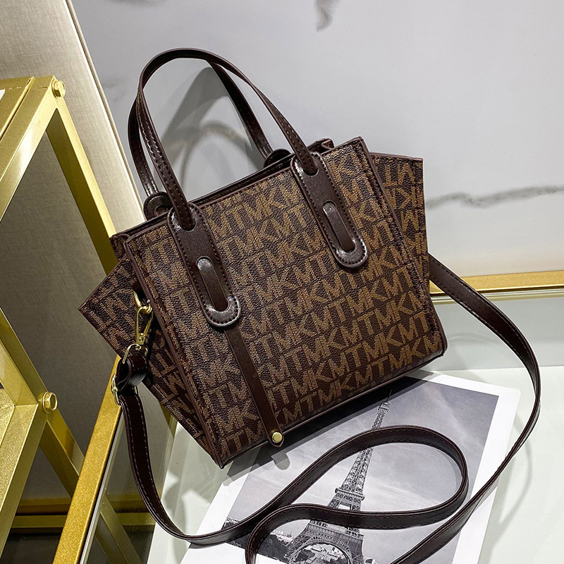 

Wholesale factory ladies leathers shoulder bags sweet little fresh plaid handbag street fashion printed wing bag elegant Joker contrast leather handbags, Coffee1-9165