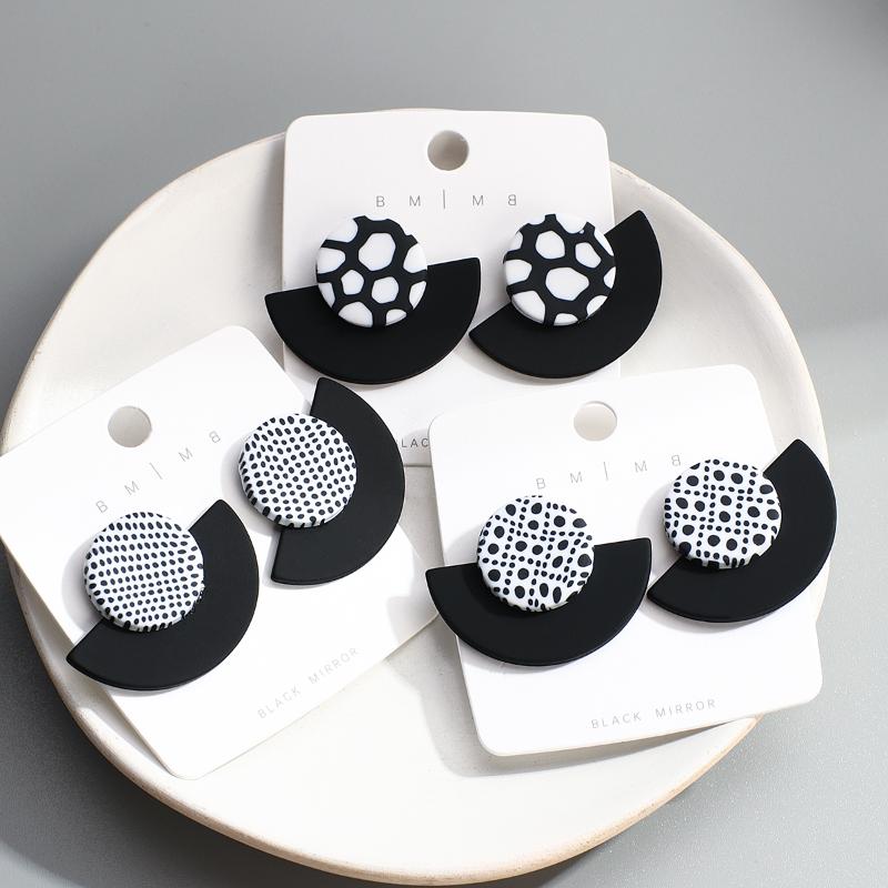 

Dangle & Chandelier Lifefontier Black White Dots Polymer Clay Drop Earrings For Women Geometric Round Sector Unusual Jewelry 2022Dangle
