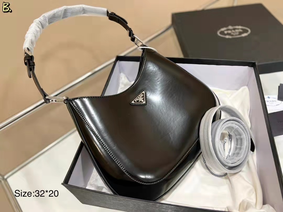 

woman shoulder bags handbags purse, Box(could get damaged)