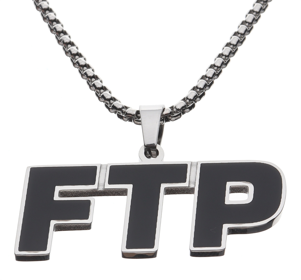 

XXX Tide Brand Men And Women Hip-Hop Personality Couple Pendant Necklace Fashion All-Match Jewelry Gift Accessories