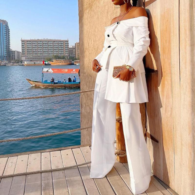 Vêtements ethniques Two Piece Set Femmes Africain Tracksuit Summer Sports Vêtères Sexy Elegant Off the Shouder Top and Pantal