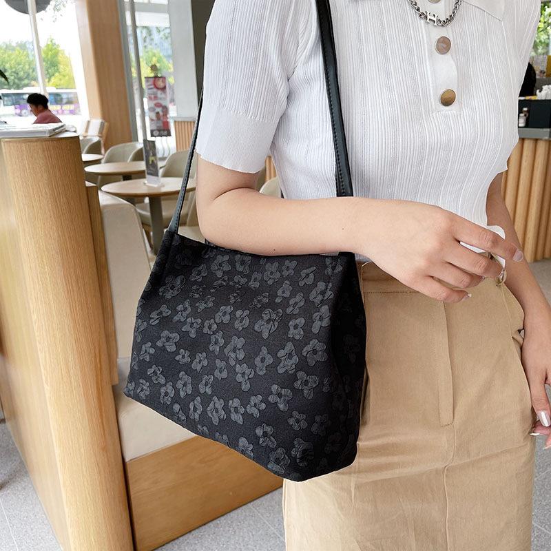 

Evening Bags Floral Pattern Shoulder Women's Bag 2022 Pu Leather Casual Simple Handbag For Women Large Capacity Solid Female Shopper Bag, Black