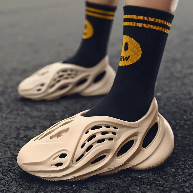 

Men Luxury Sneaker Slippers Fashion Home Shoes Women Flip Flops Outdoor Beach Sandal Slides Jelly Shoes, Khaki