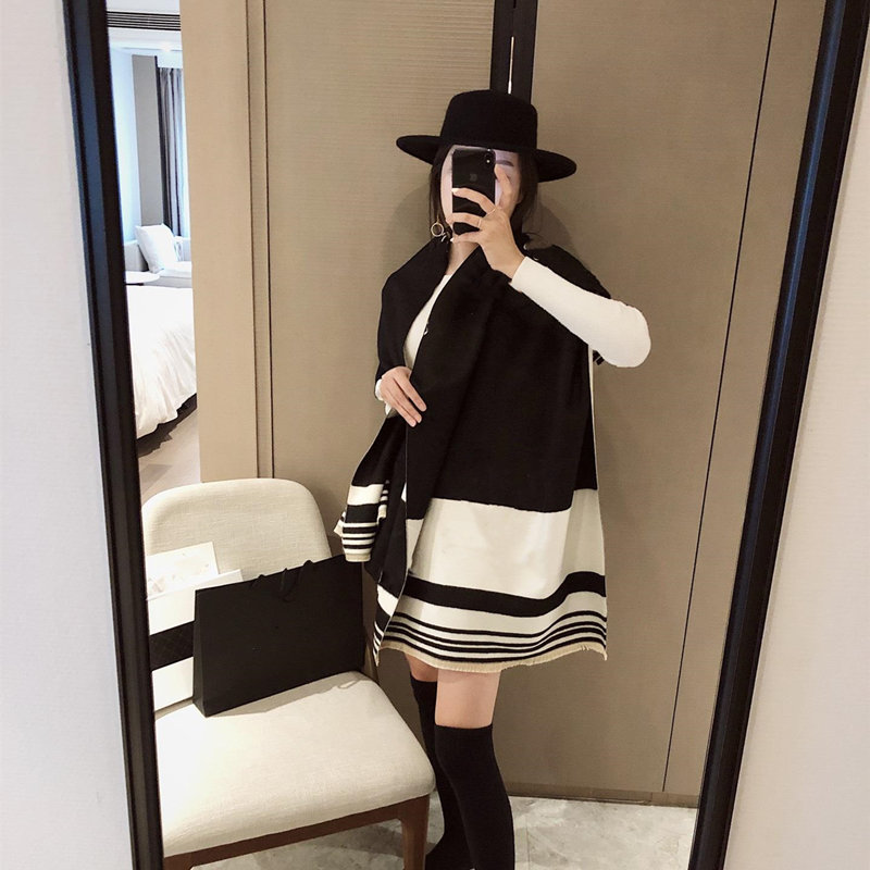 

Fashion brand scarves male and female Designers winter warm scarf wholesale prices