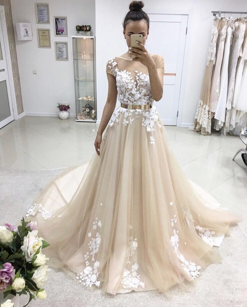 

Gorgeous Champagne Tulle Appliques Evening Dresses Sheer Neck Cap Sleeves Metal Belt Ball Gown Prom Dresses Formal Evening Dresses, Water melon