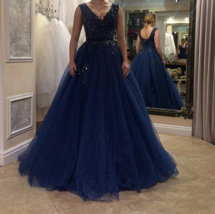 Acheteur Voir 2019 Dark Navy Tulle Applique Col En V Étage Longueur Femmes Formelle Robes De Bal De Longue Sur mesure Robe De Soirée