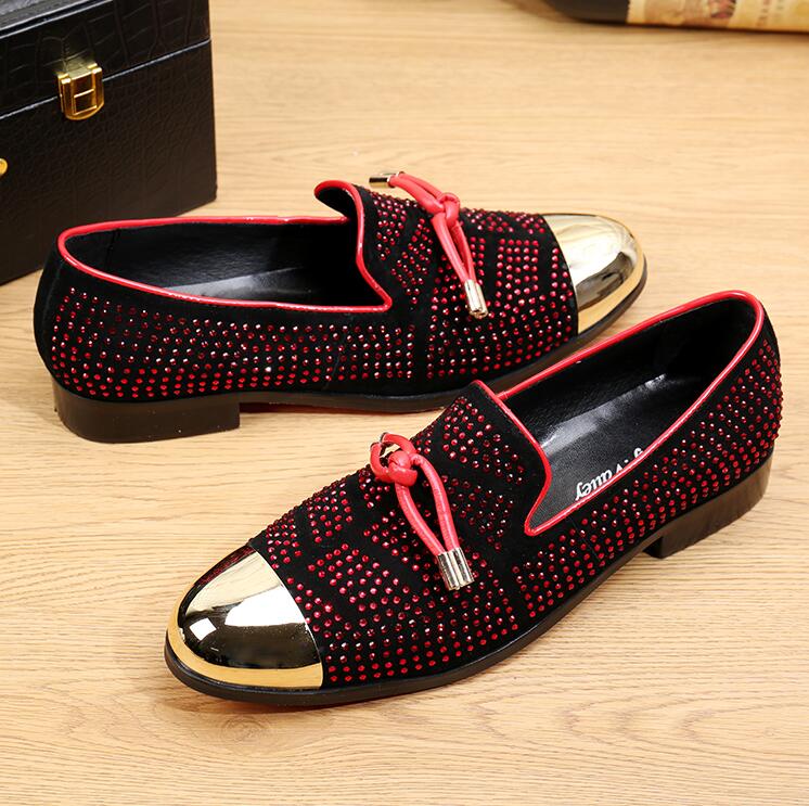 

Europe Style Italian fashion Rivets Gold Metallic Shoes luxury designer Classics Casual Weddingblack color Party Loafers M132, Red