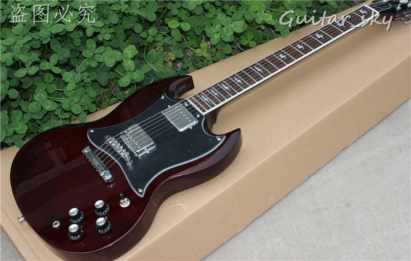 nouvelle vente chaude Classic Model Best Service guitare électrique en couleur marron Angus Young Style disponible Guitare électrique, vente chau