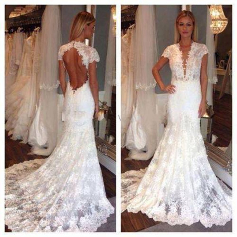 

Sexy Back Lace Wedding Dresses Deep V Veck Cathedral Train Vestidos de Novia Chapel Train Backless Capped Sleeves Cheap Elegant Bridal Gowns, Ivory