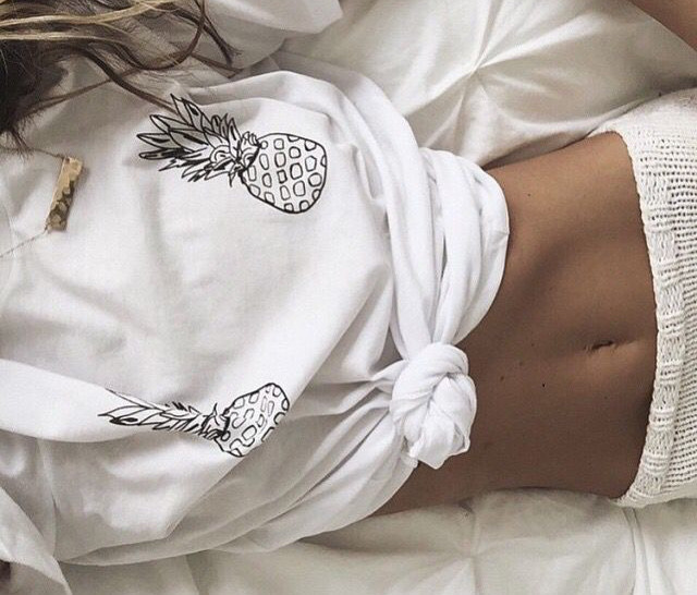 

Wholesale-Women White T shirt Two pineapple Print T-shirt New Stereoscopic 3D loose shirts ladies fashion harajuku t-shirt, 1176