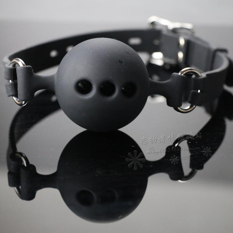 1 piece sex breathable latex gag ,mouth plug with silicone ball, sex restraint ball gag ,Mouth Gag for adult game sex toys-image-375687313