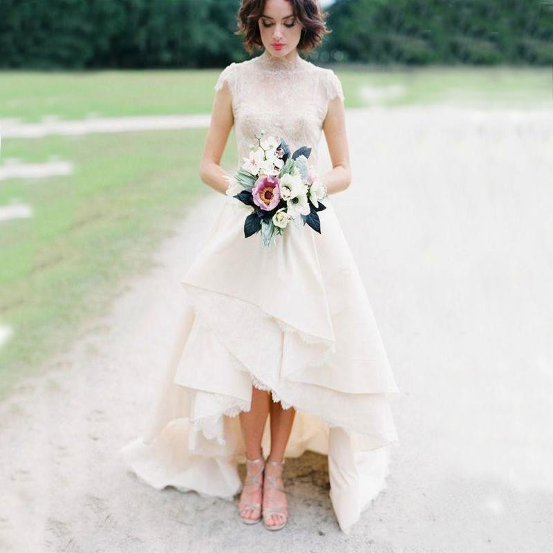 

2020 New High Low Hem Lace Wedding Dresses Top Lace High Neck Cap Sleeves Satin Tiers Bridal Wedding Gown Garden Country Style 046, Light yellow