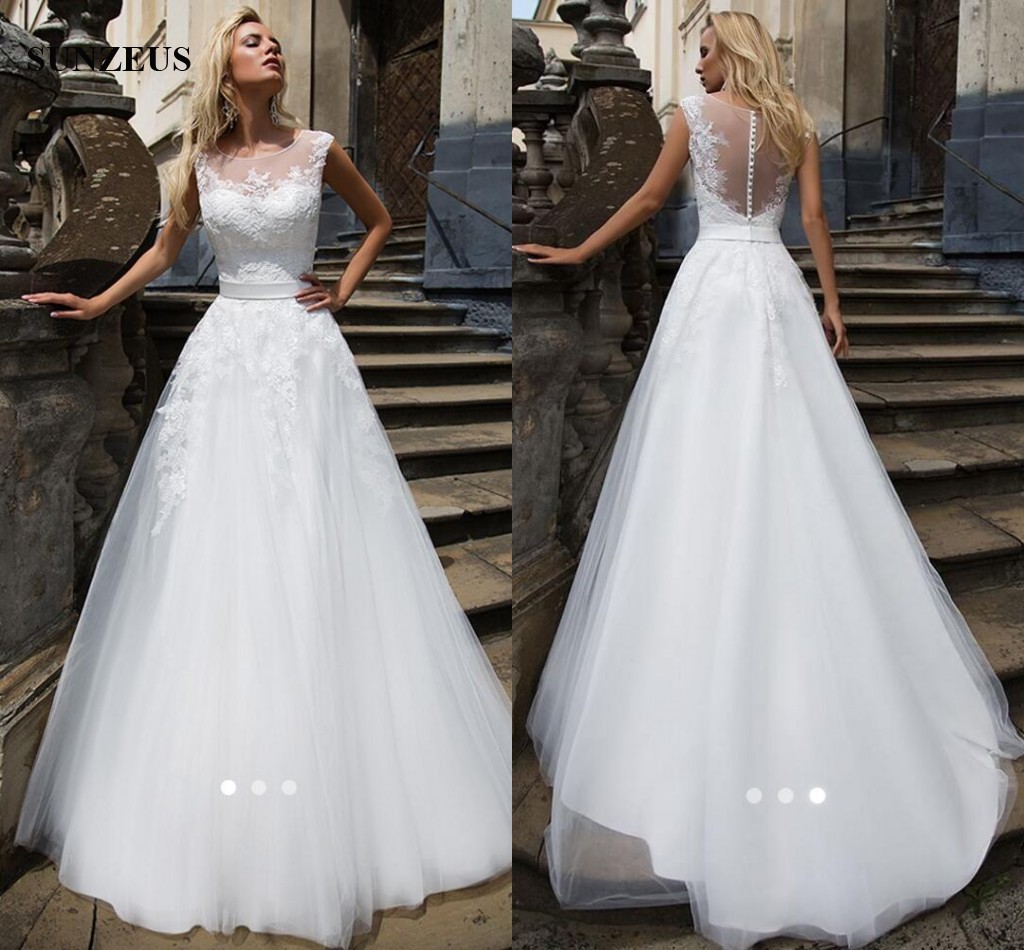 

A-line Scoop Neckline Cap Sleeve Long Wedding Dresses With Appliques Lace Elegant Bridal Gowns Sheer Back With Buttons, White