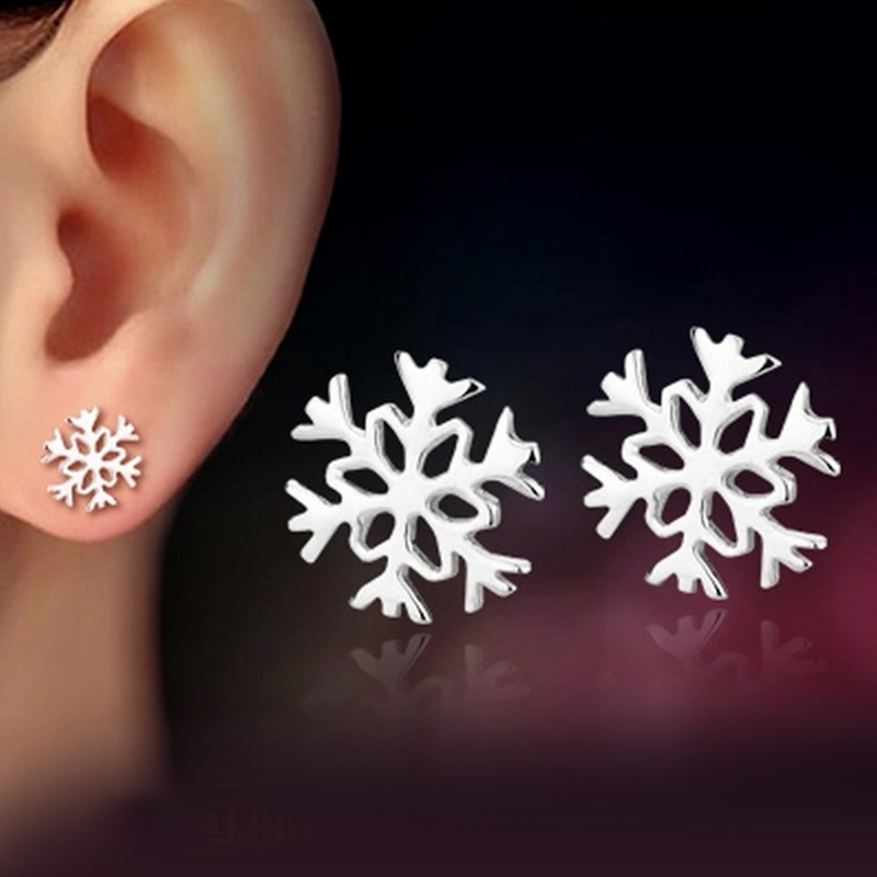 S925 Sterling Silver Earrings Korean classic winter snow love girlfriend birthday Christmas New Year gift Valentine's Day gift